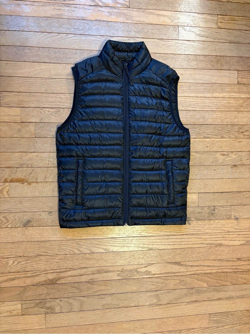 Men’s Aeropostale Zip-up Puffer Vest